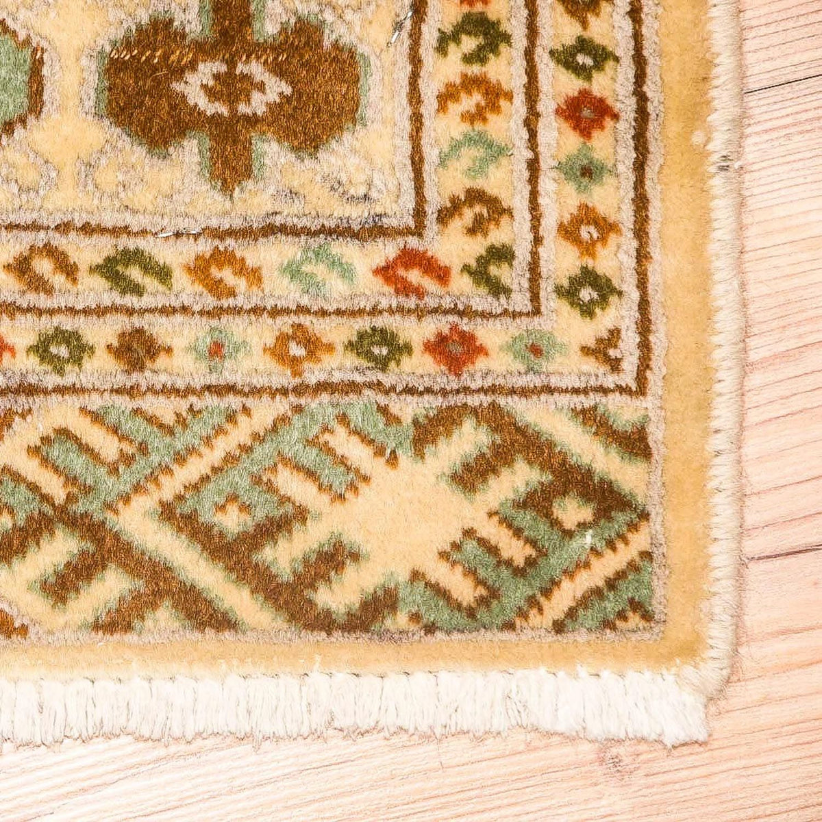 Turkaman-matta - 184 x 126 cm - beige