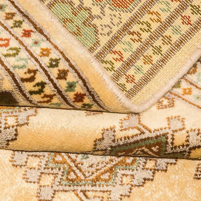 Turkaman-matta - 184 x 126 cm - beige