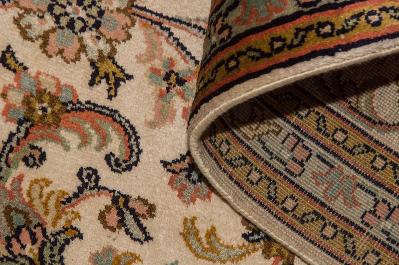 Sidenmatta - Kashmir Silk - 184 x 124 cm - beige