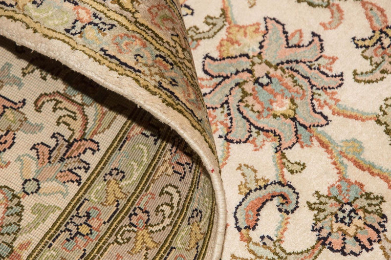 Sidenmatta - Kashmir Silk - 335 x 243 cm - beige