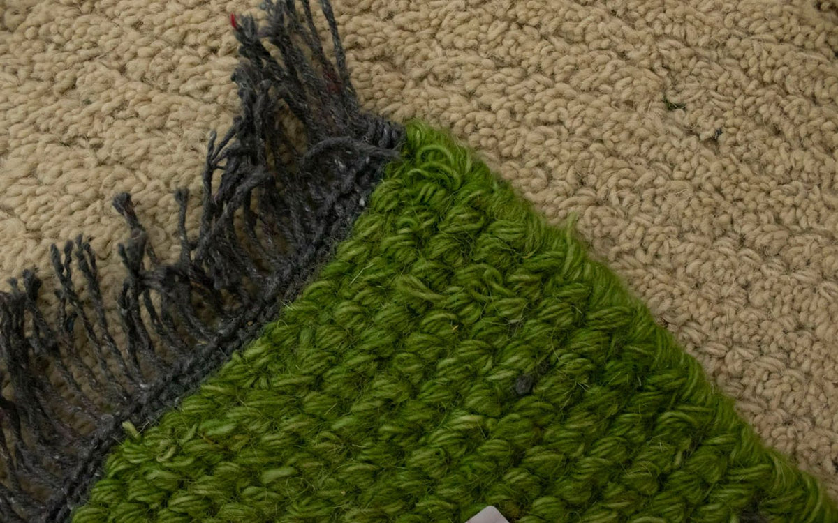 Nepal mattan - 140 x 70 cm - beige