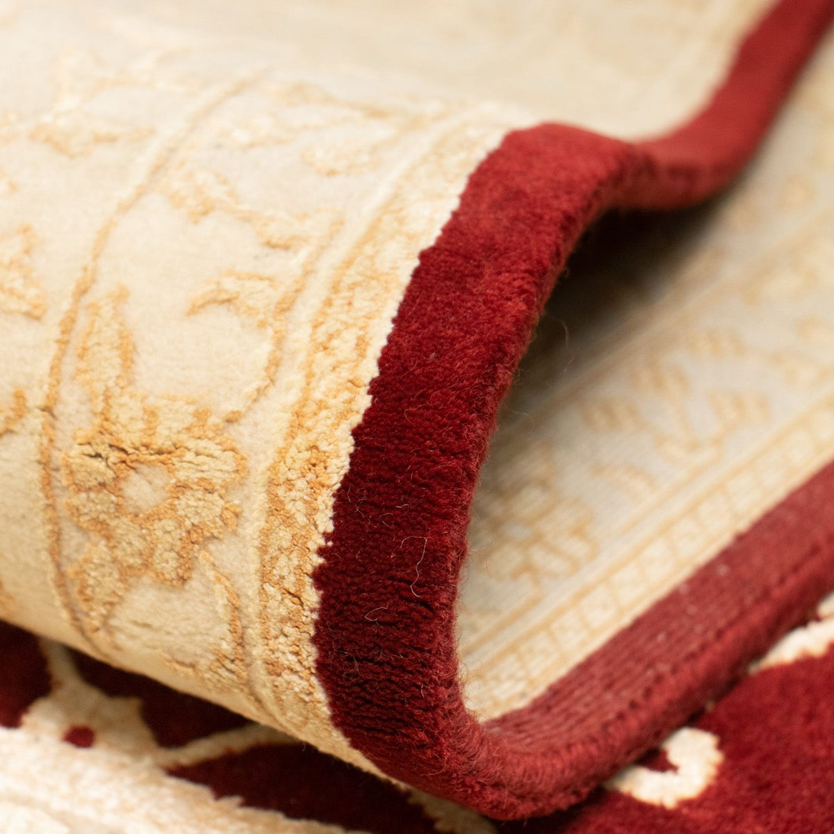 Designermatta - 235 x 174 cm - röd