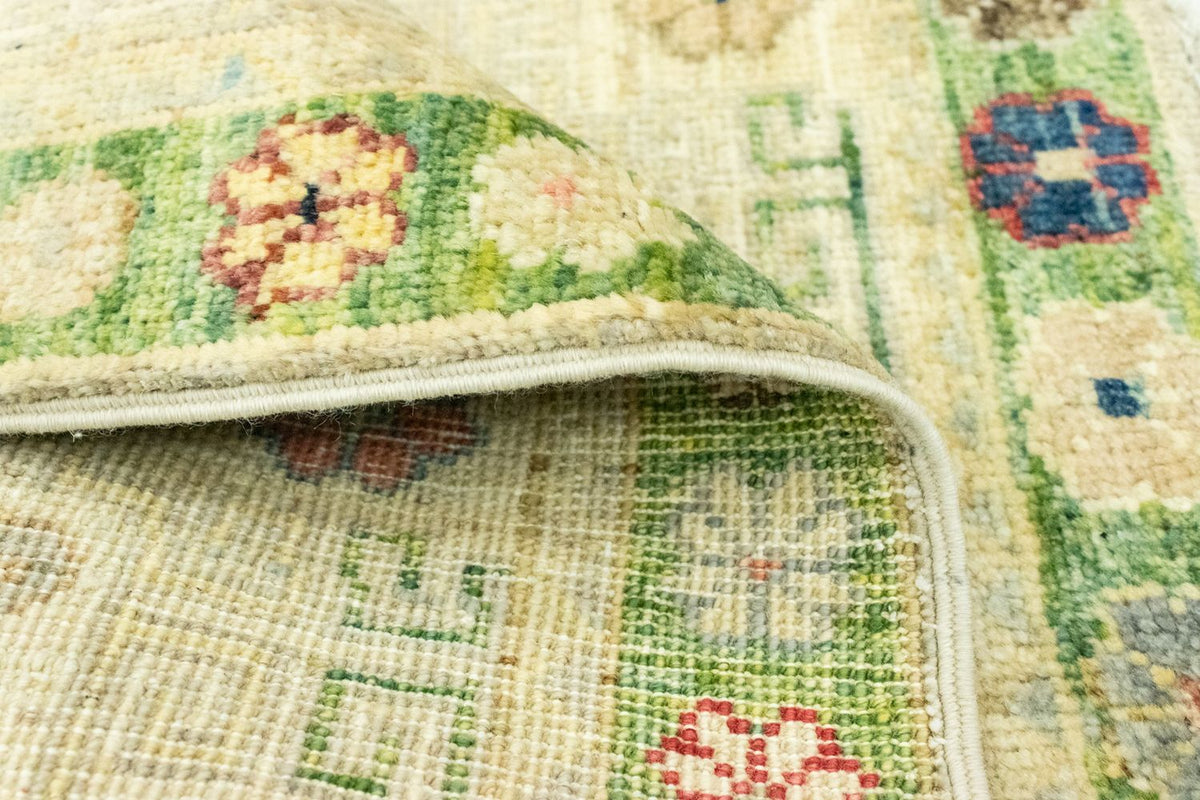 Ziegler Carpet - 85 x 61 cm - ljusgrön