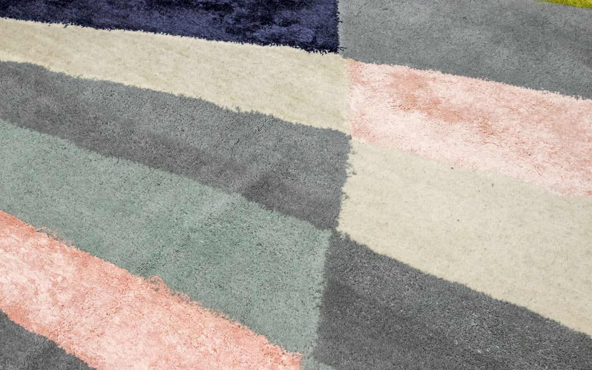 Designermatta - 299 x 240 cm - färgad