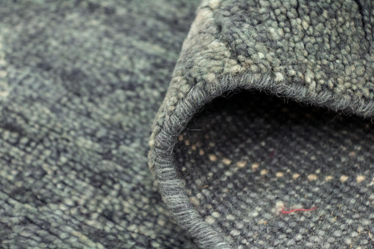 Designermatta - 251 x 153 cm - grått