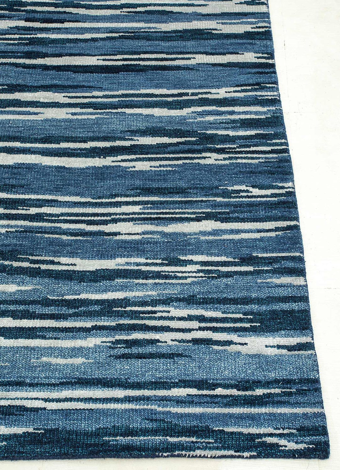 DP02-RUG1070966-240x170