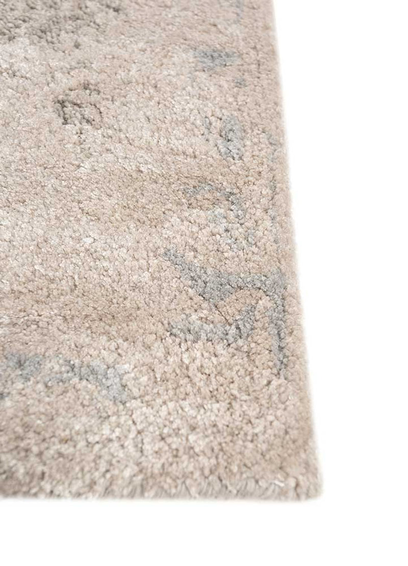 DP02-RUG1079147-240x150