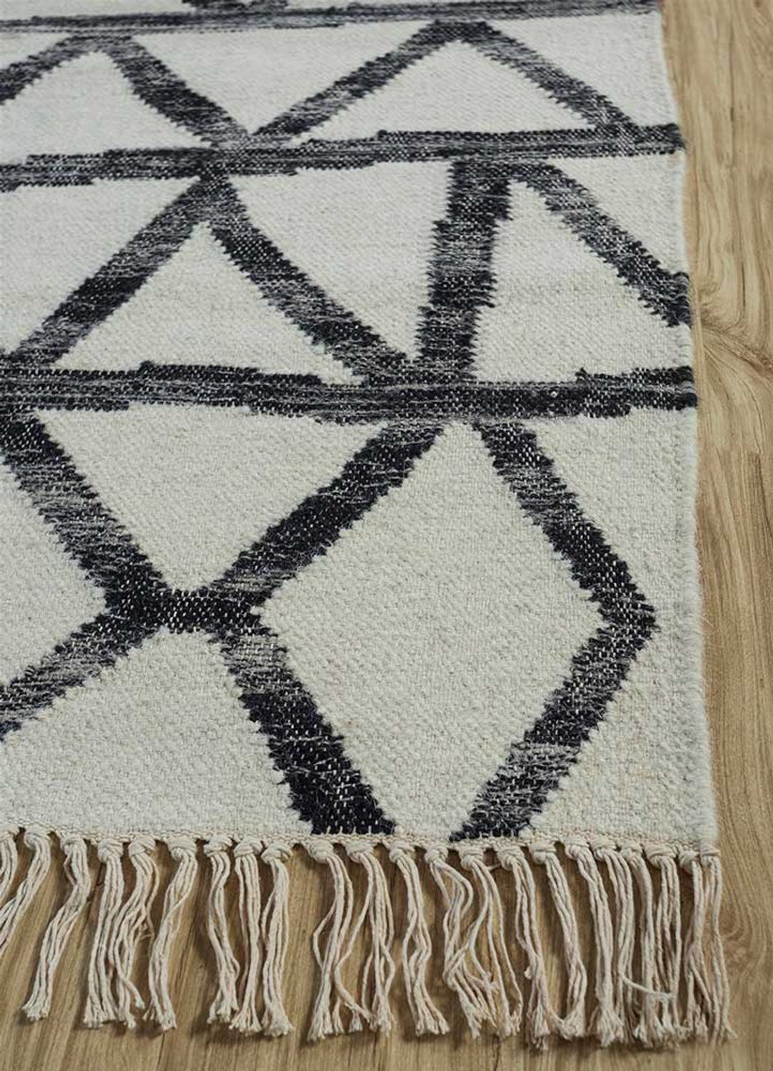 DP02-RUG1122928-210x75