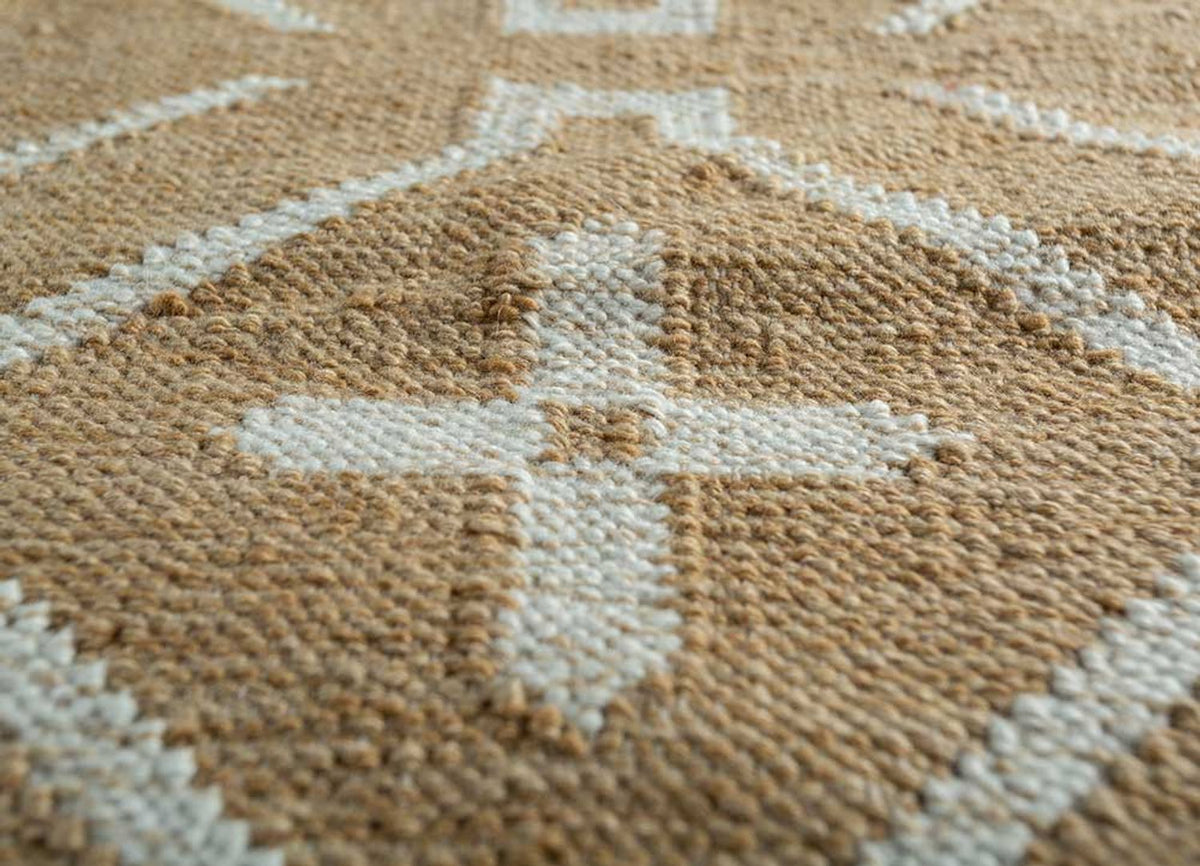 DP02-RUG1123079-300x200