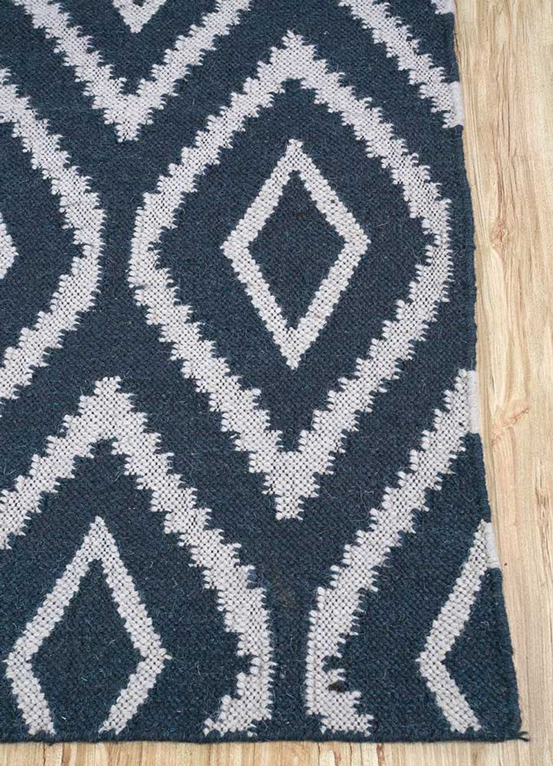 DP02-RUG1124025-225x150