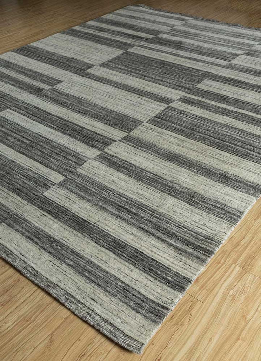 DP02-RUG1125747-240x150