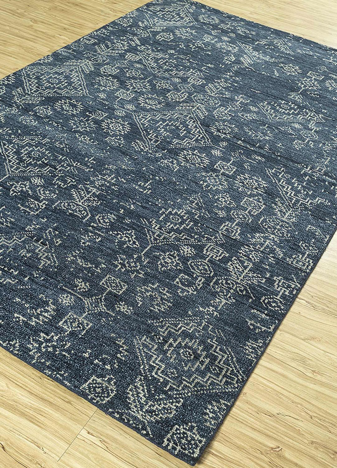 DP02-RUG1129294-300x200