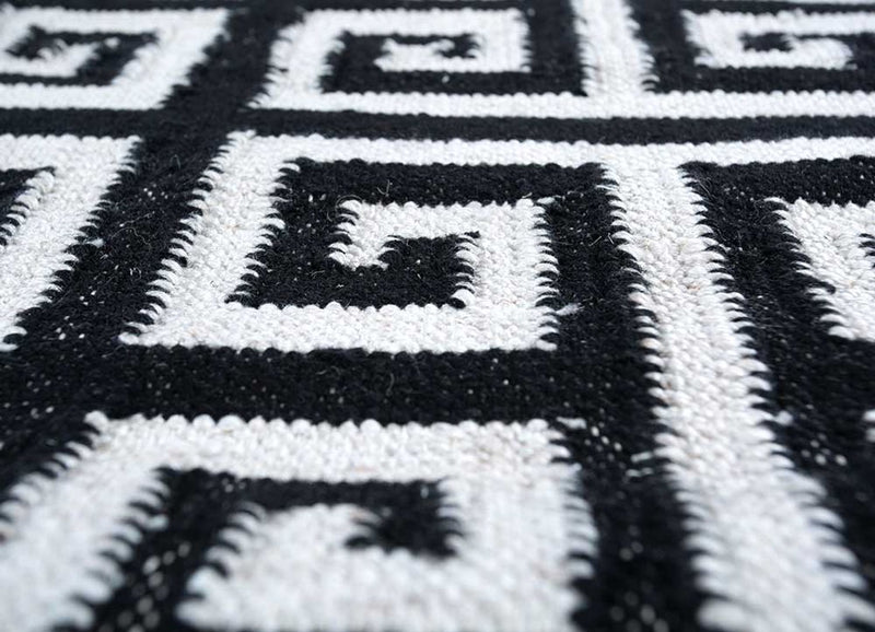 DP02-RUG1132041-180x120