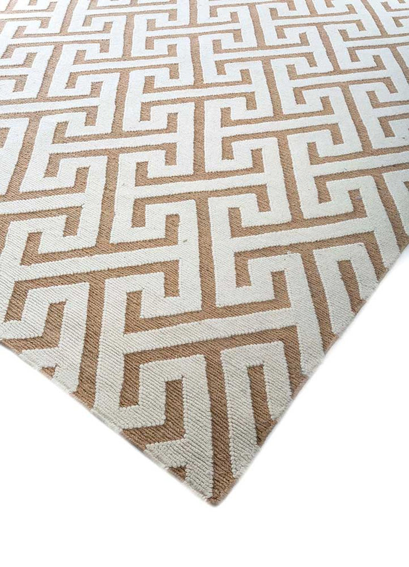Ullmatta - 465 x 390 cm - beige