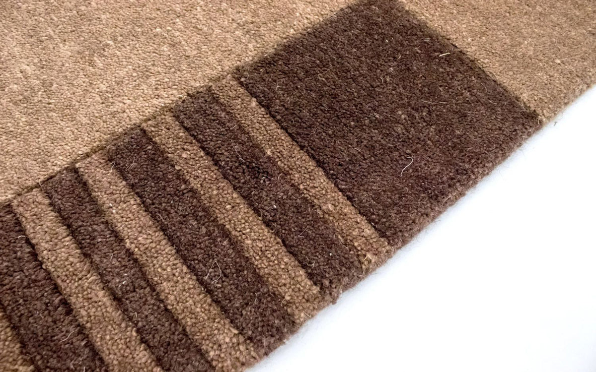 Nepal mattan - 177 x 120 cm - brun