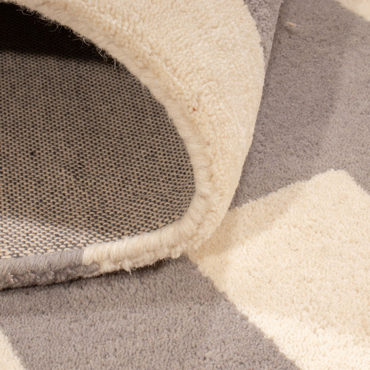 Designermatta - 200 x 140 cm - grått