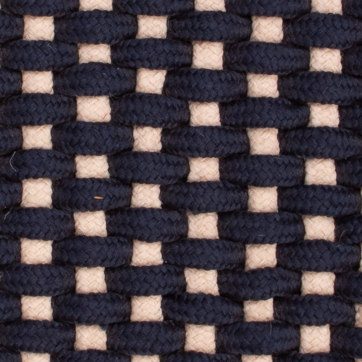 Mattan kvadrat  - 41 x 41 cm - mörkblå
