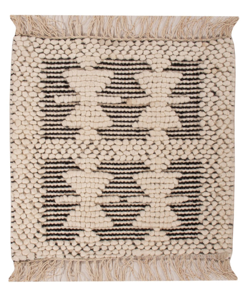 Ullmatta kvadrat  - 49 x 46 cm - svart och vitt