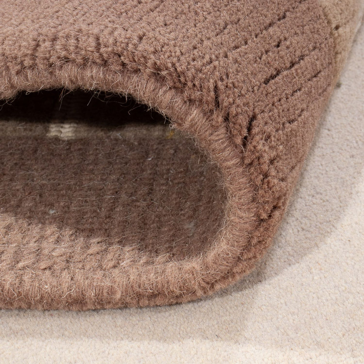 Nepal mattan - 200 x 141 cm - beige