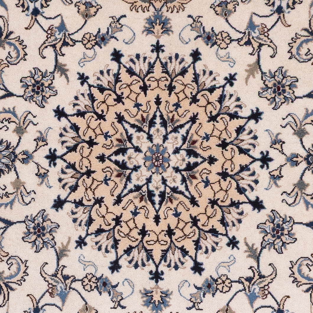 Nain - 12 la Mattan 232x157cm - Oriental Carpet
