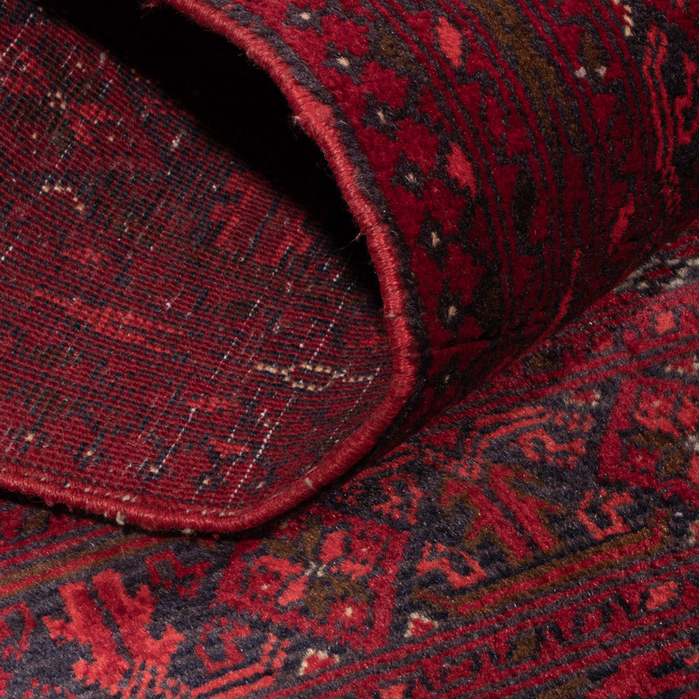 Afghansk matta - 118 x 57 cm - mörkröd