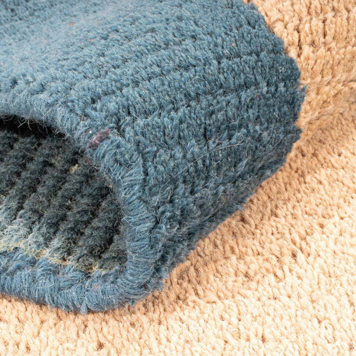 Nepal mattan - 140 x 70 cm - beige