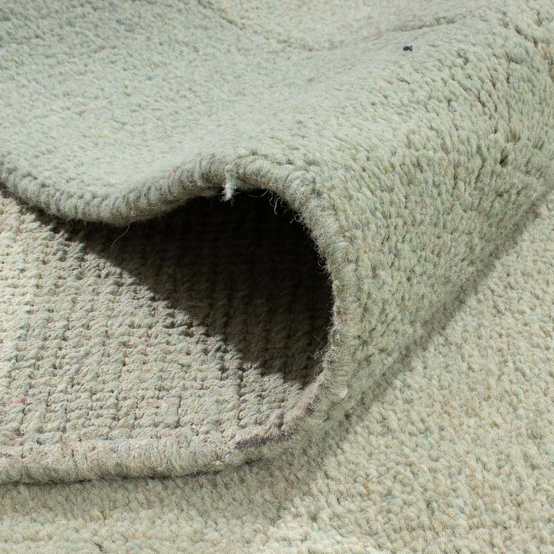 Nepal mattan - 240 x 170 cm - olivgrön