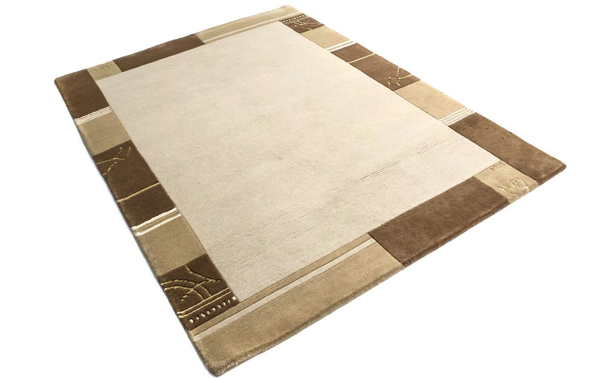 Nepal mattan - 197 x 143 cm - beige