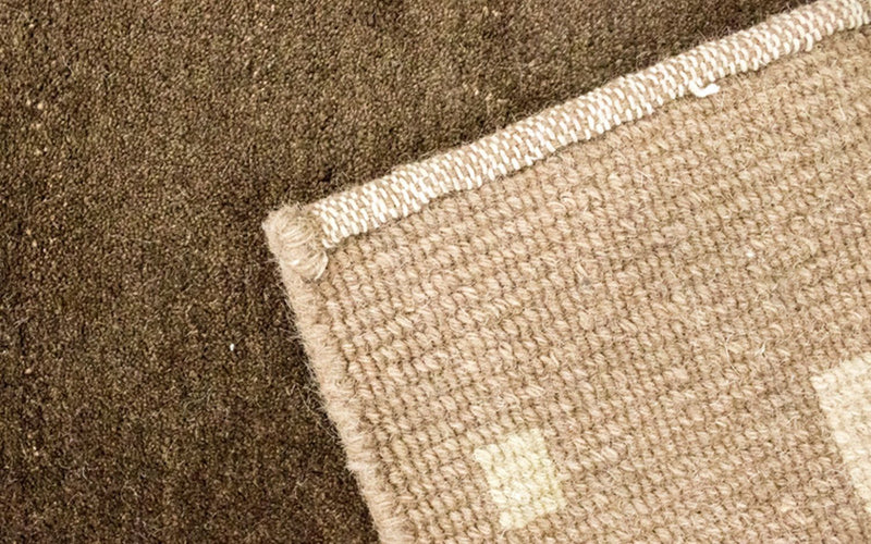 Nepal mattan - 197 x 143 cm - brun