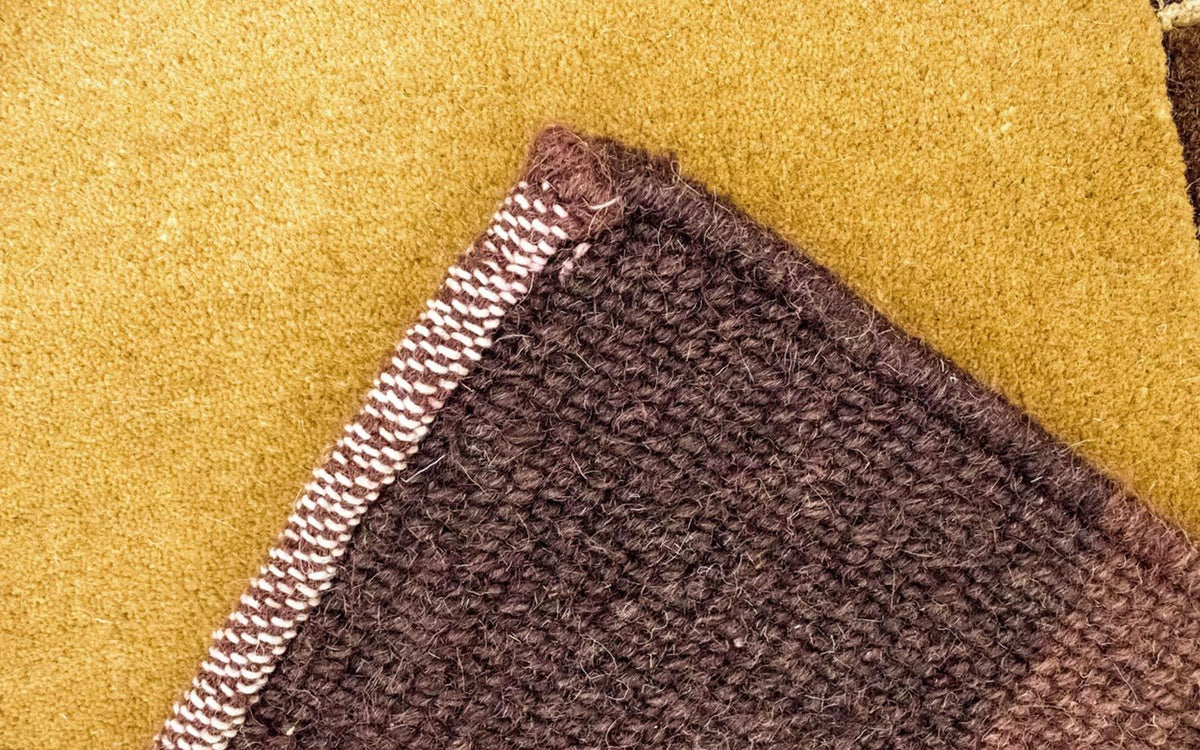 Nepal mattan - 193 x 143 cm - guld