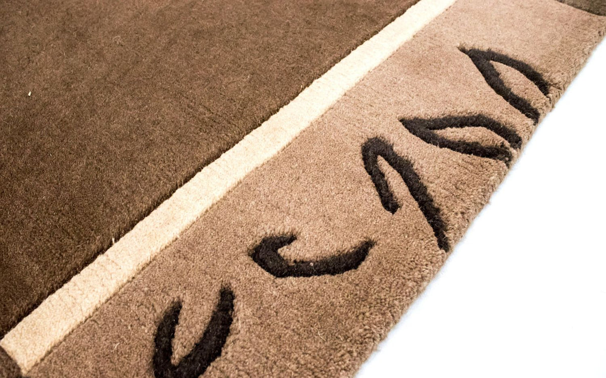 Nepal mattan - 199 x 144 cm - brun