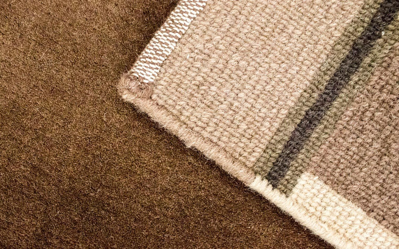 Nepal mattan - 199 x 144 cm - brun