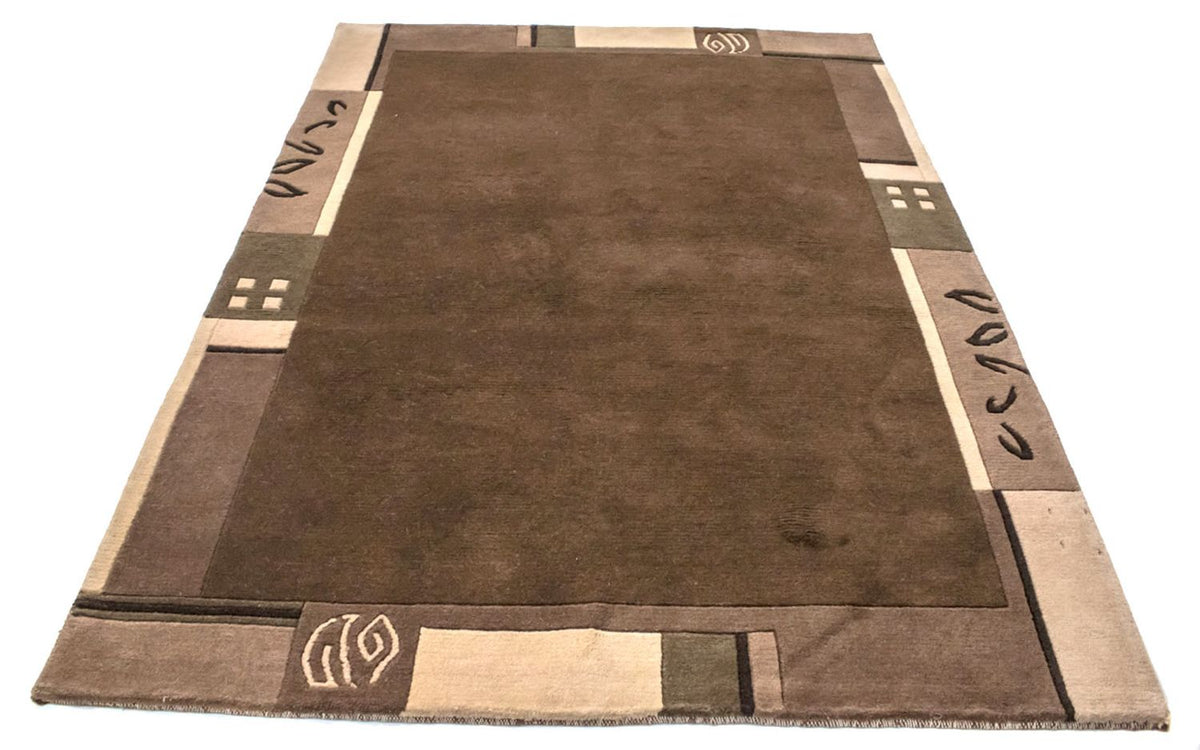 Nepal mattan - 199 x 144 cm - brun