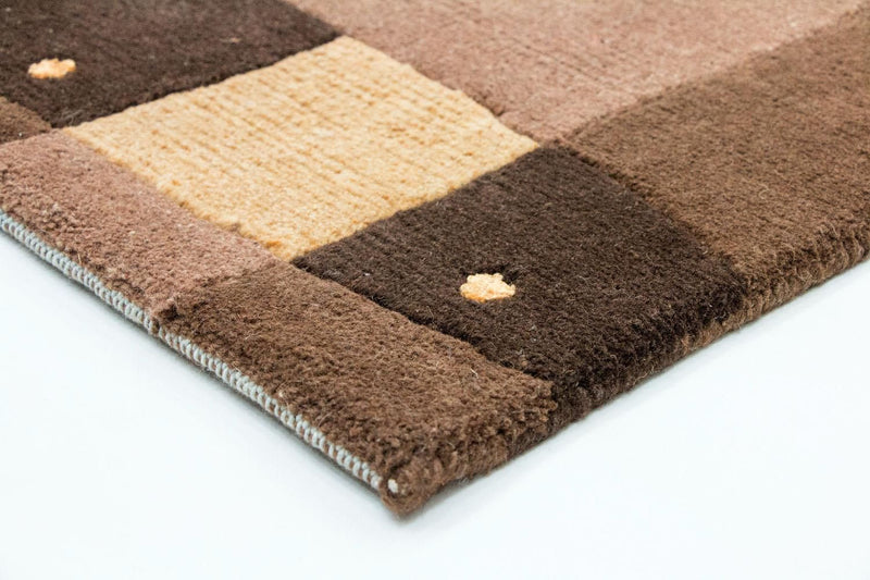 Nepal mattan - 178 x 122 cm - brun