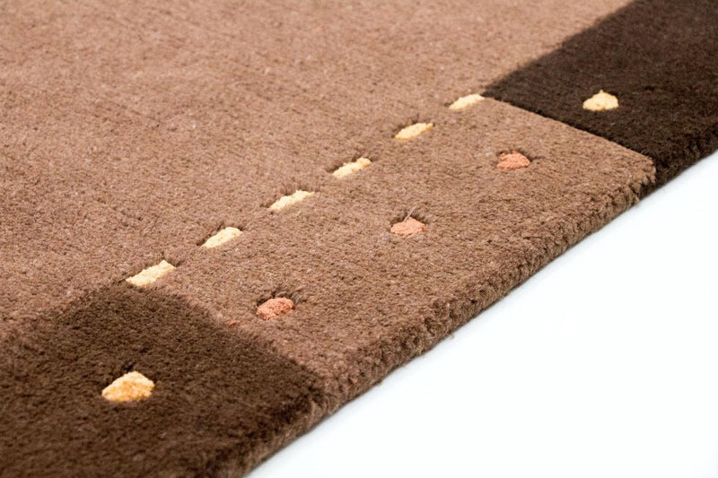 Nepal mattan - 178 x 122 cm - brun