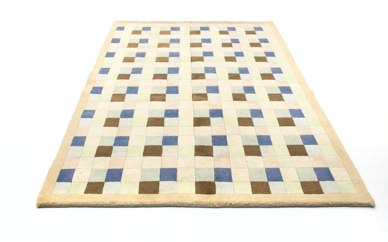 Nepal mattan - 227 x 156 cm - färgad