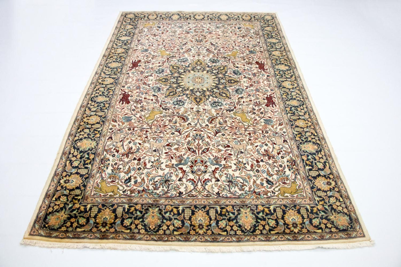 Sarouk Mattan 220x140cm - Oriental Carpet