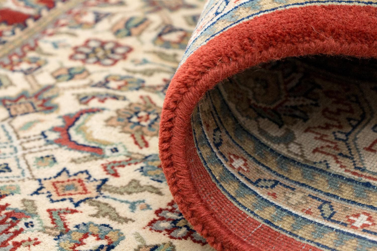 Persisk matta - Bijar - 242 x 172 cm - röd