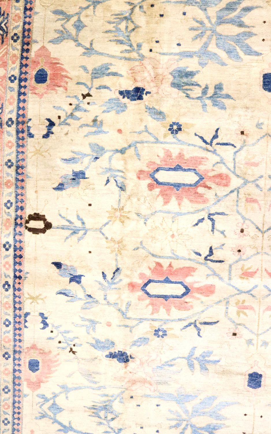 Ziegler Carpet - 536 x 371 cm - beige