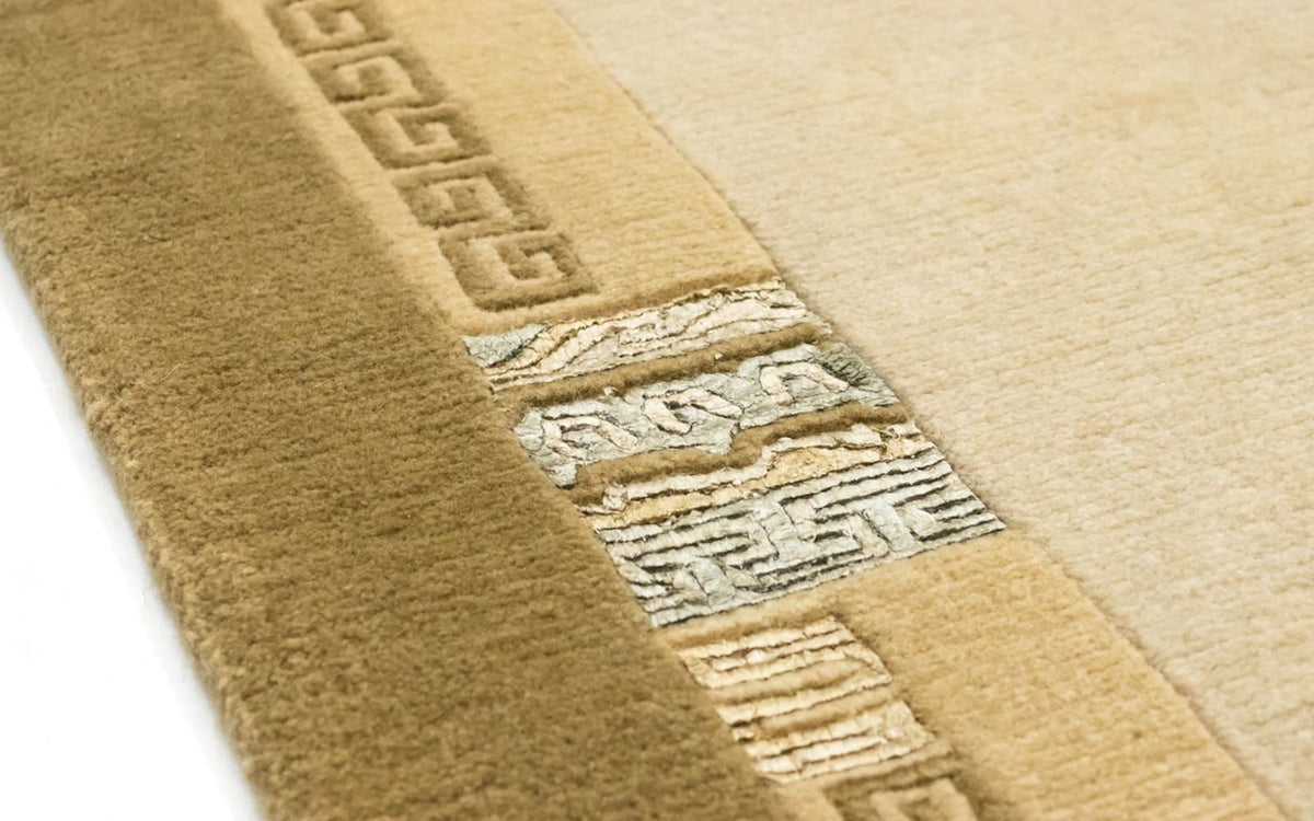 Nepal mattan - 240 x 168 cm - beige