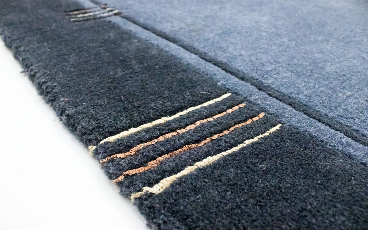 Nepal mattan - 234 x 170 cm - ljusblå