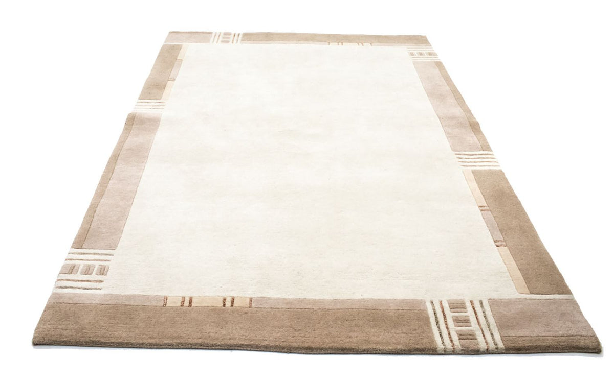 Nepal mattan - 241 x 175 cm - beige