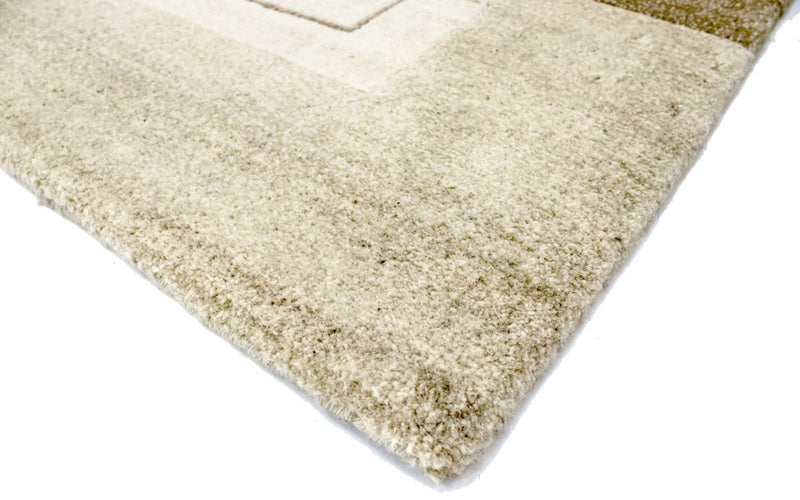 Nepal mattan - 187 x 125 cm - beige