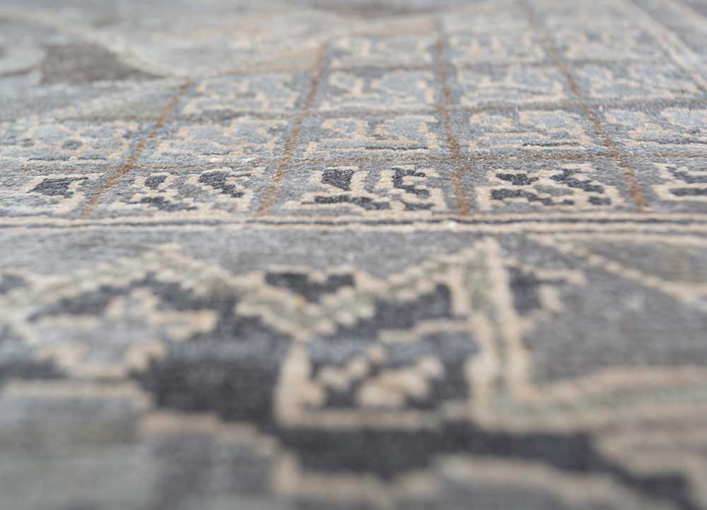 Designermatta - 300 x 240 cm - ljusgrå