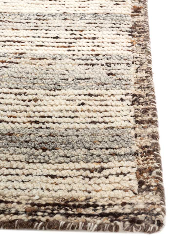 Ullmatta - 285 x 255 cm - ljusgrå