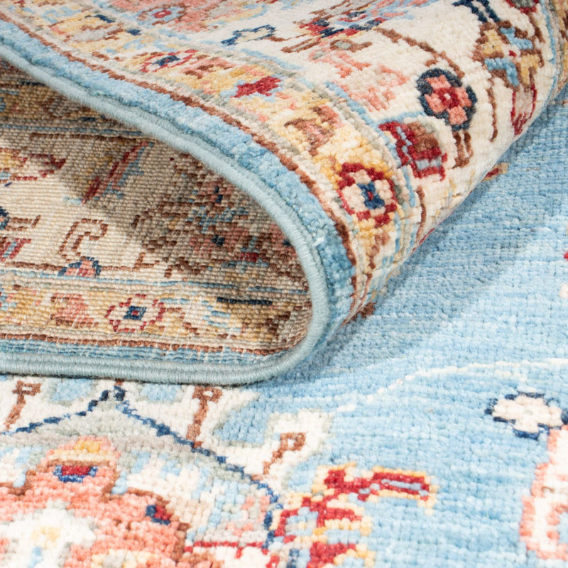 Ziegler Carpet - 186 x 123 cm - ljusblå