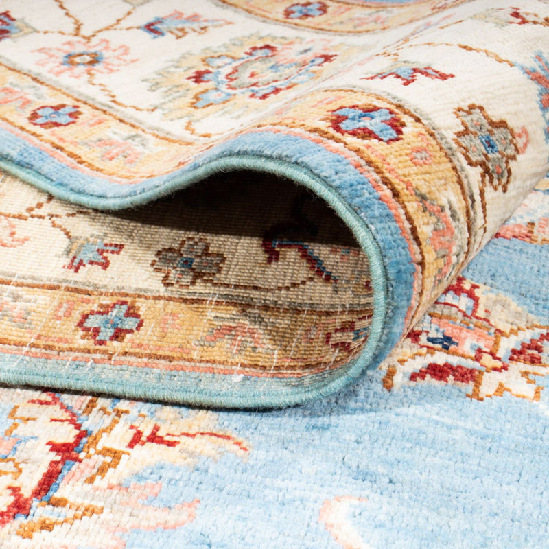 Ziegler Carpet - 204 x 153 cm - ljusblå