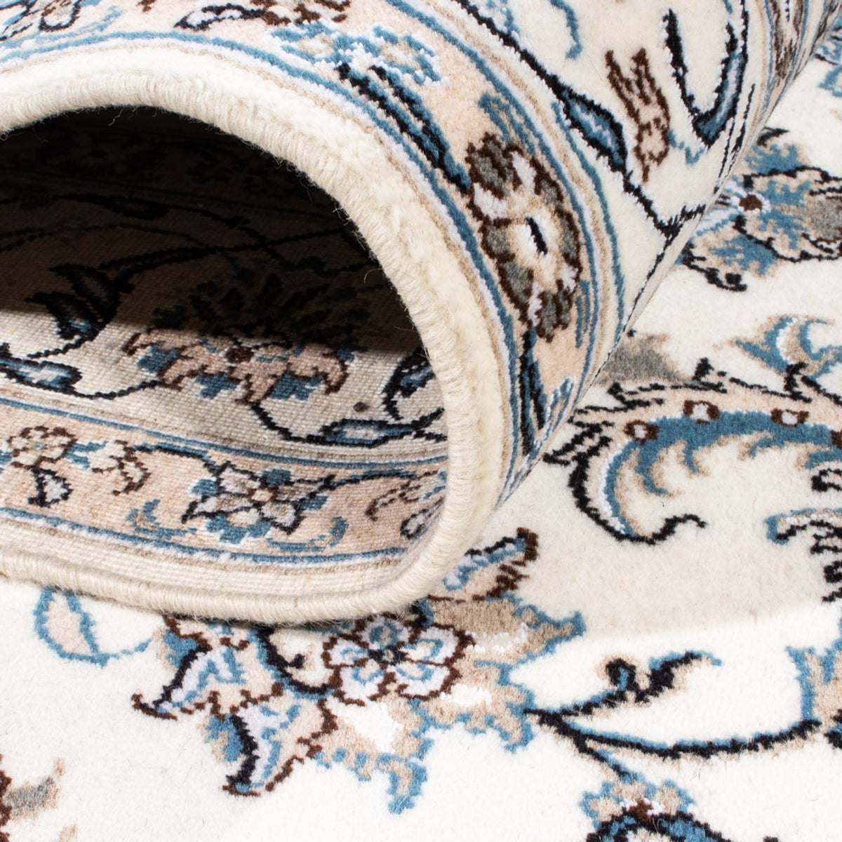 Persisk matta - Nain - 243 x 166 cm - grädde