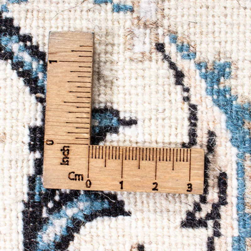 Persisk matta - Nain - 243 x 166 cm - grädde