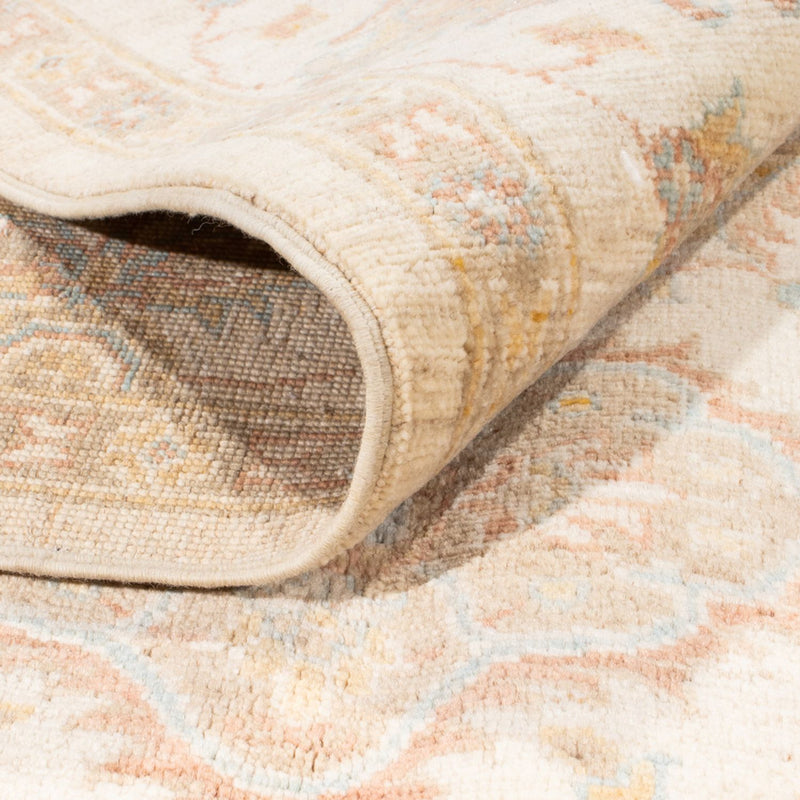 Ziegler Carpet - 242 x 181 cm - beige